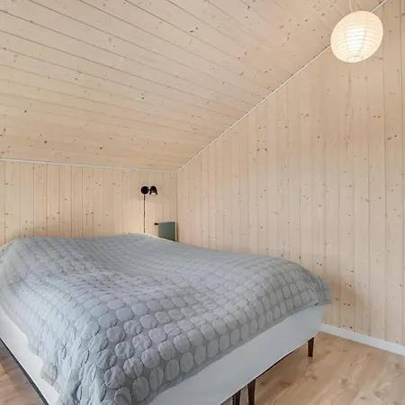 3 Bedroom Beautiful In Holiday home