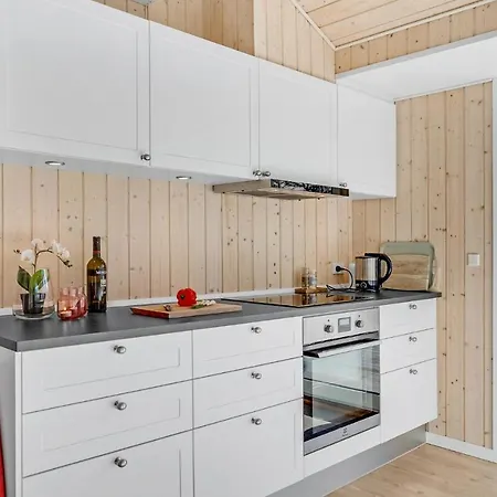 Holiday home 3 Bedroom Beautiful In *